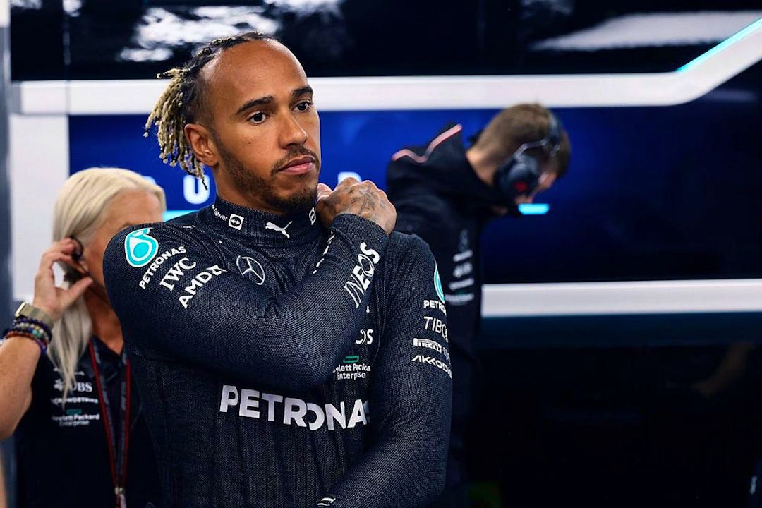 Lewis Hamilton (finally) re-signs with Mercedes